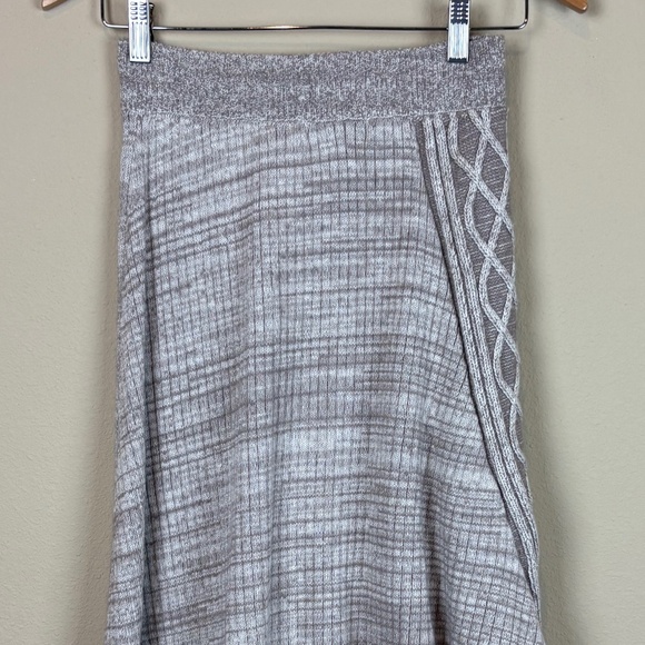 Sleeping On Snow Taupe/Beige/Cream Asymmetrical Knit Fringe Pull On Skirt - Picture 8 of 12